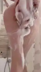 Watch videos Amateur Brunette Bath by the cool model Lollybabyface ✨’s (@Lollybabyface)