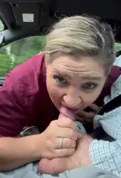 Watch videos Cum In Mouth Hotwife MILF by the cool model AlySky’s (@alysky)