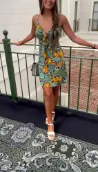 Watch videos Dress Public Tits by the cool model CuteeAssabutton’s (@cuteeassabutton)