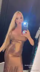Watch videos Cleavage Eye Contact Flashing by the cool model Leak Onlyfans’s (@leak-onlyfans)