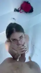 Watch videos Ass Eye Contact Handjob by the cool model Leak Onlyfans’s (@leak-onlyfans)