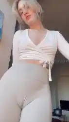Watch videos Amateur Camel Toe Fat Pussy by the cool model Lerylun’s (@lerylun)