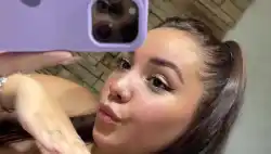Watch videos Boobs Cute Selfie by the cool model Livia Smith’s (@liviasmiith)