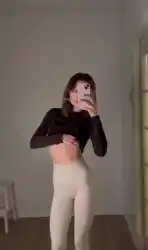 Watch videos Brunette Babe Cute by the cool model Mint’s (@mintbb)