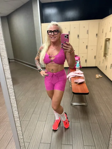 abs-blonde-fitness-6