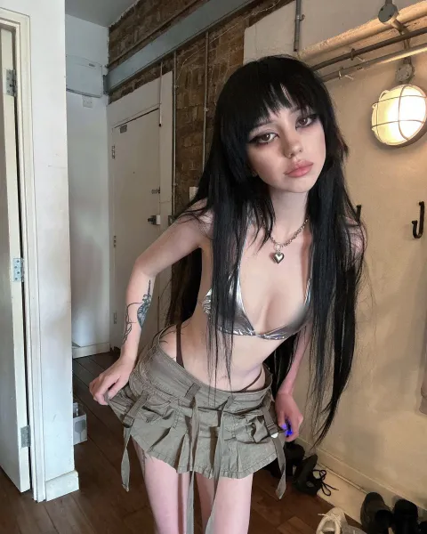 alt-body-bra