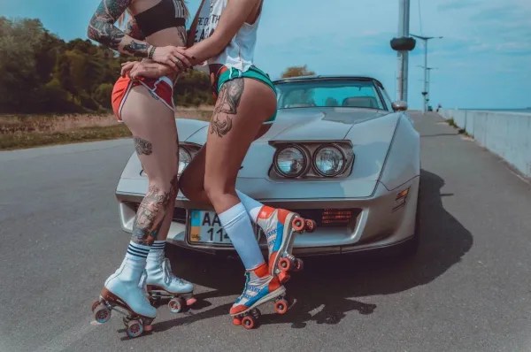 car-women-shorts