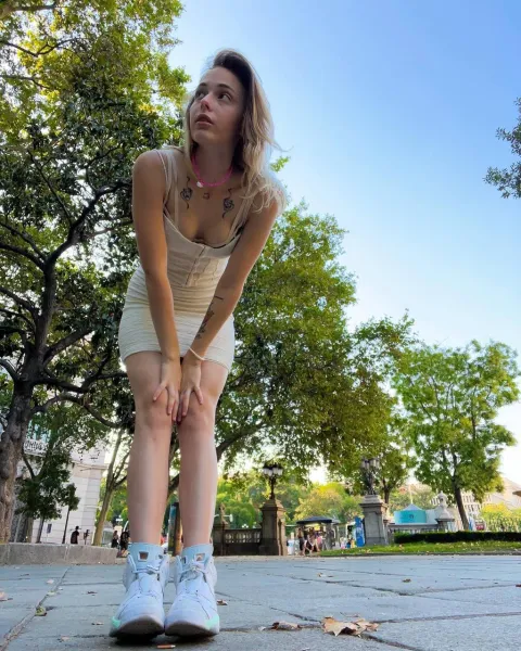 babe-dress-female