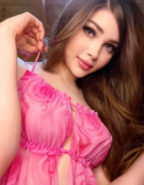 brunette-dress-female