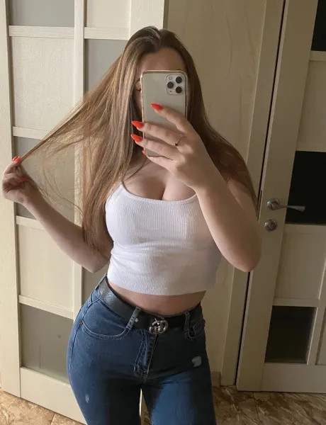 amateur-brunette-bra-58