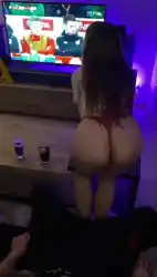 Watch videos Ass Amateur Blowjob by the cool model Pinky Kraken’s (@pinkykraken)