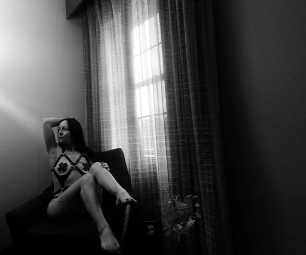 Watch photos Big Ass Brunette BDSM by the cool model Raven Willow’s (@ravenwillow)