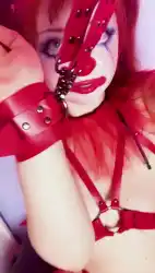 Watch videos Big Tits Babe Bondage by the cool model Scarlett Clown 🔪🤡💋’s (@scarlettclown)